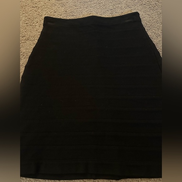 Express Black Bandage Skirt – Size 0 - Picture 4 of 9